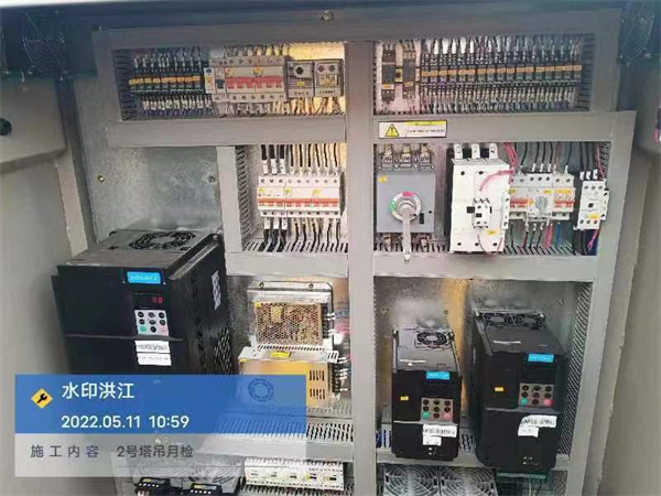 水映洪江項(xiàng)目-塔吊、電梯月檢